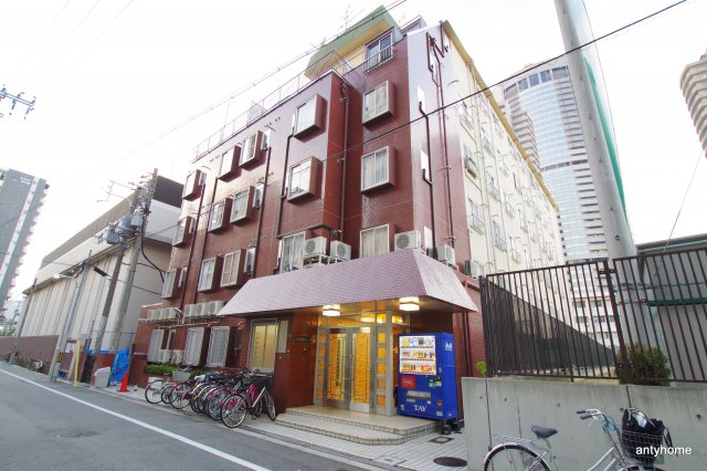 大阪市北区天満橋のマンションの建物外観
