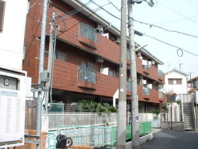 茨木市中総持寺町のマンションの建物外観