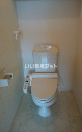 【静岡市駿河区大谷のアパートのトイレ】