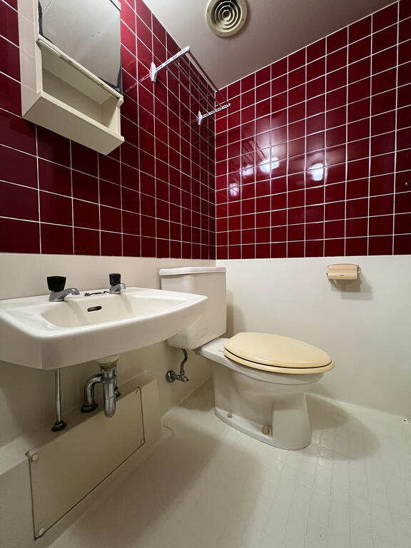 ラテール南金田のトイレ写真