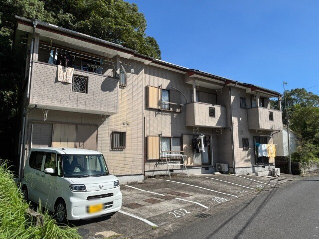 和弘アパートの建物外観