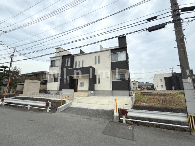 熊本市西区花園のアパートの建物外観