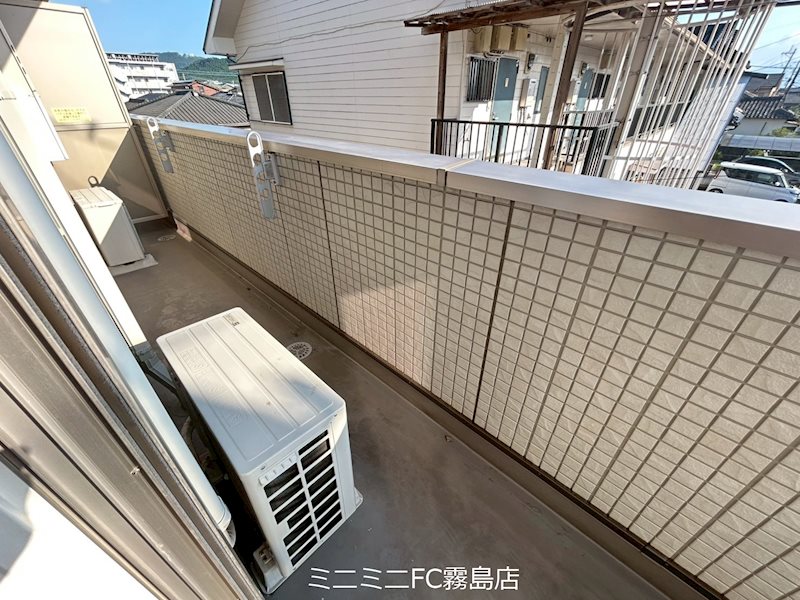 バルコニー　同型