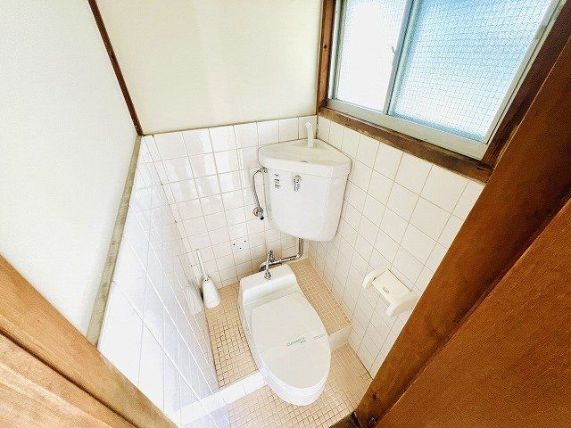 伊伝居ハウスのトイレ写真