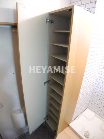 玄関　※同間取りの別の階のお部屋の画像です※