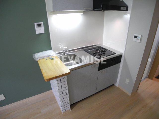 キッチン　※同間取りの別の階のお部屋の画像です※