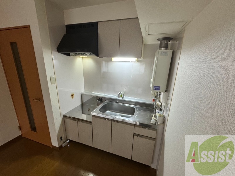 キッチン　キッチンはスペースも広々していて使いやすそうですよ！