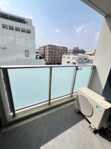 バルコニー　※別部屋の参考写真です。