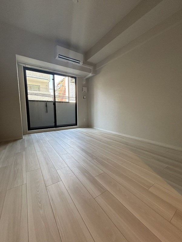 居室・リビング　同シリーズのイメージ写真です。(現況優先)