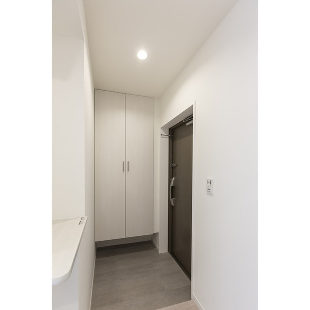 玄関　別部屋の写真です