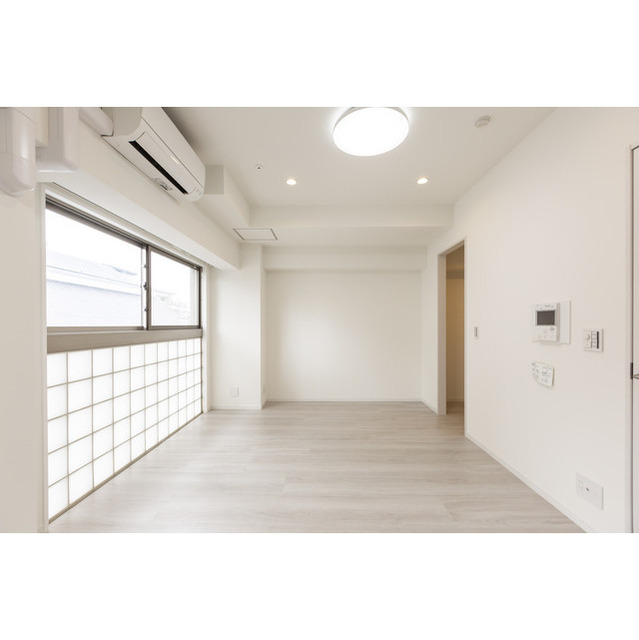 居室・リビング　別部屋の写真です