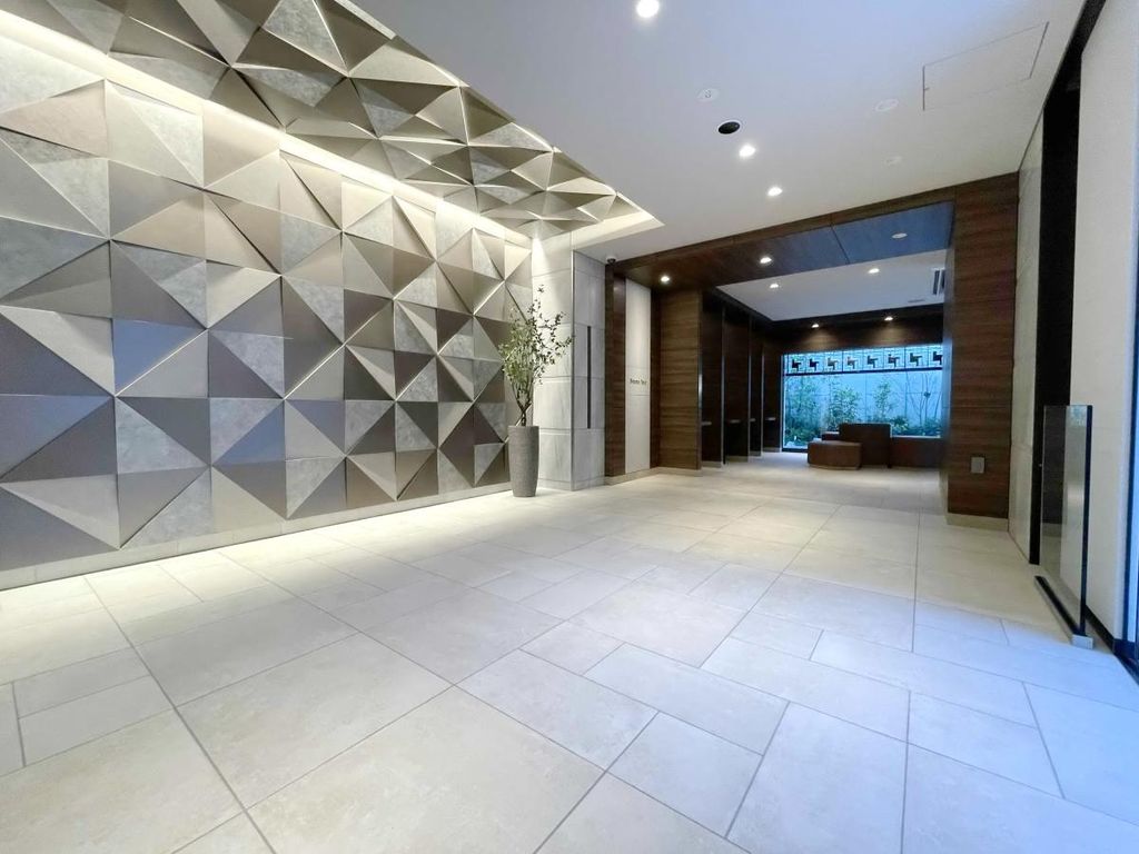 エントランス　エントランス