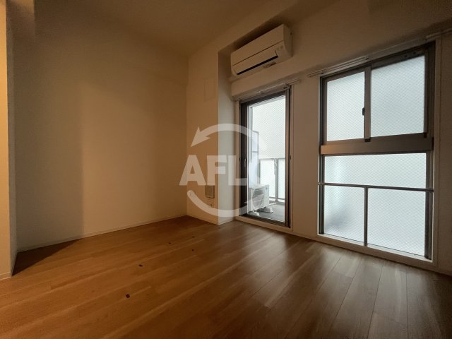 居室・リビング　セレニテフラン新大阪　リビング