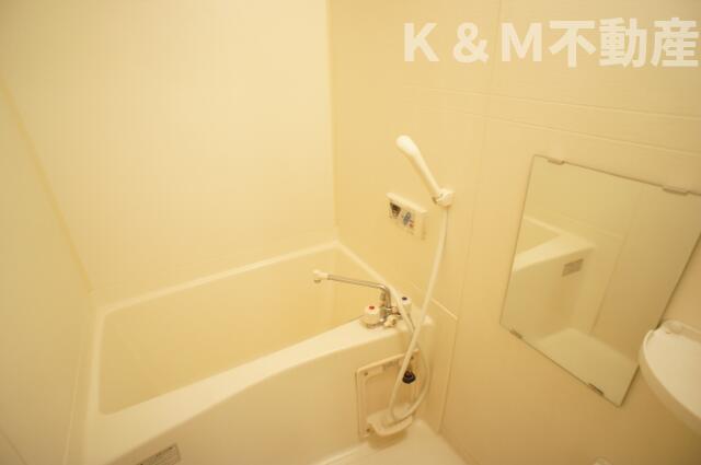 バス・シャワールーム　きれいなお風呂です