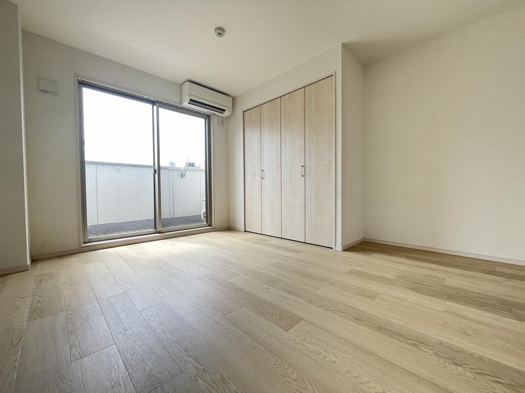 居室・リビング　※同建物別部屋