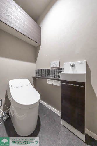 トイレ　トイレ