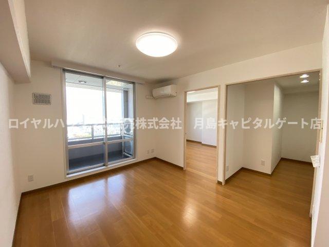 居室・リビング　※別部屋参照写真