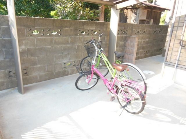 その他共有部分　★敷地内駐輪スペースです★