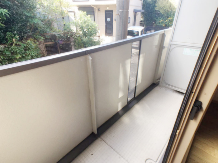バルコニー　南西向きのバルコニー
