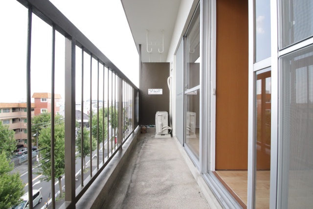 バルコニー　別室の参考写真です。※現況優先