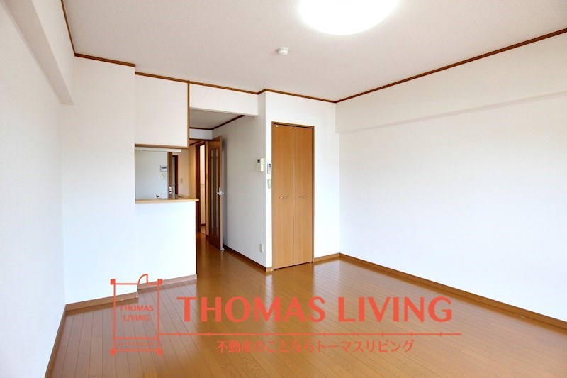 居室・リビング　人気のカウンターキッチンタイプです。