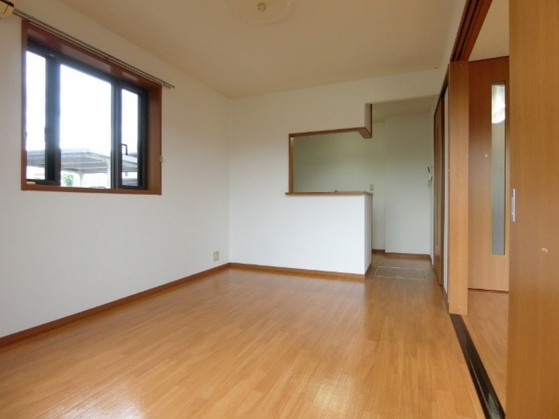 居室・リビング　図面と現状に相違がある場合には現状を優先