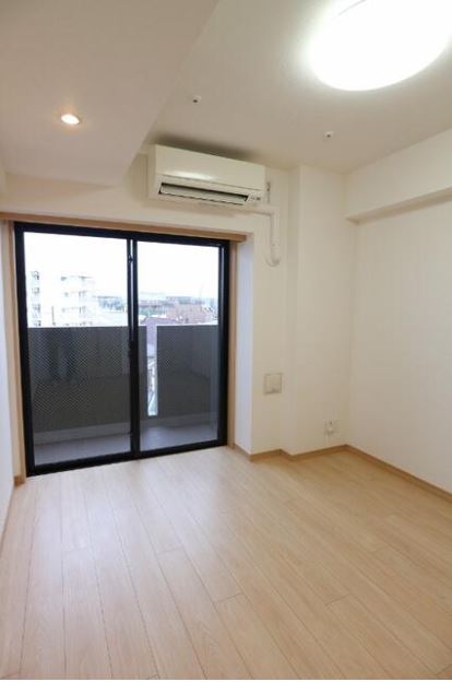 居室・リビング　他のお部屋の参考写真となります。