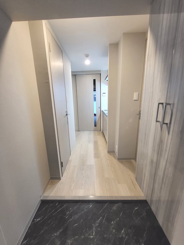 玄関　同物件別号室参考写真