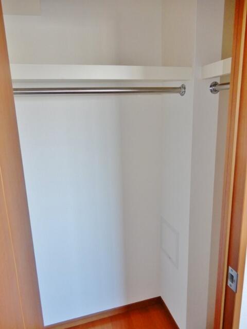 収納　ウォークインクローゼット