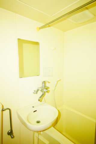 バス・シャワールーム　タイホープラザ千駄木の風呂