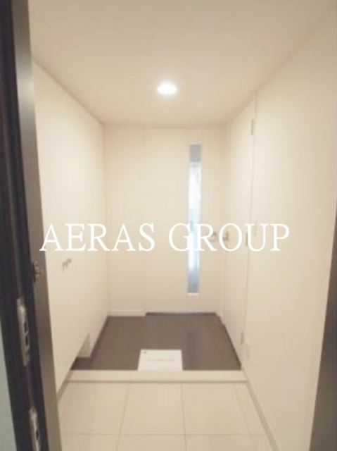 玄関　玄関部分（同仕様）