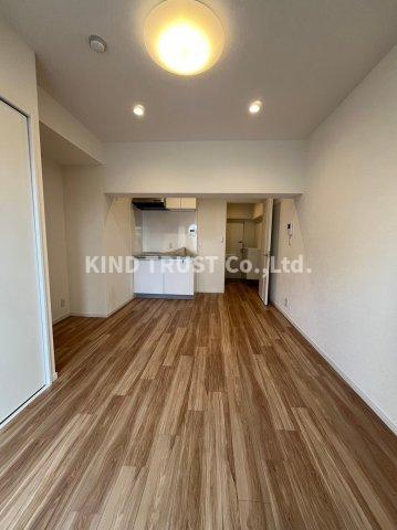 居室・リビング　ゆったり過ごせる居間です