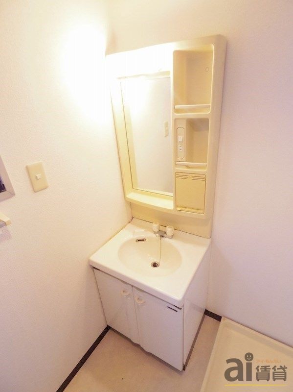 洗面設備　同仕様写真