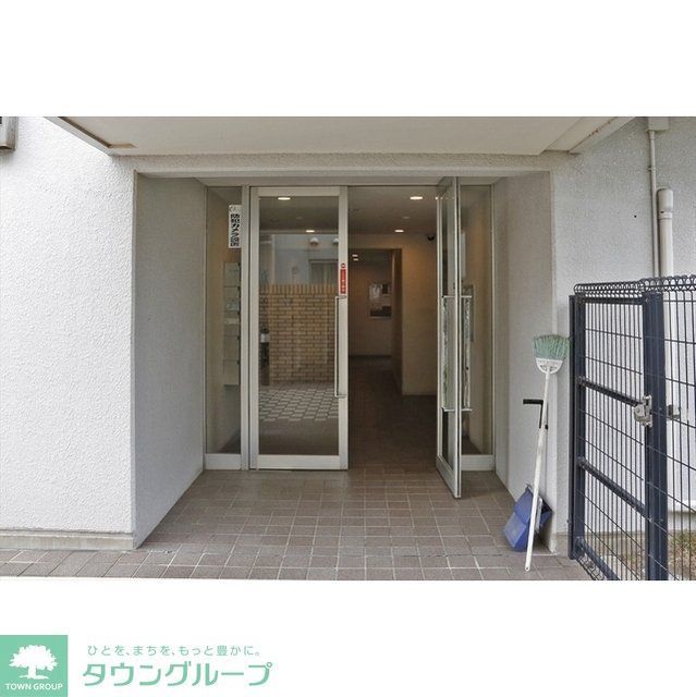 エントランス　★お問い合わせはタウンハウジングまで★