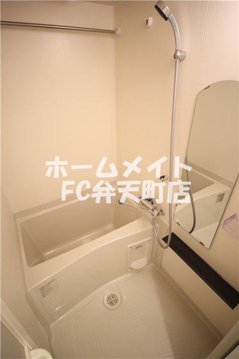 バス・シャワールーム　きれいなお風呂です