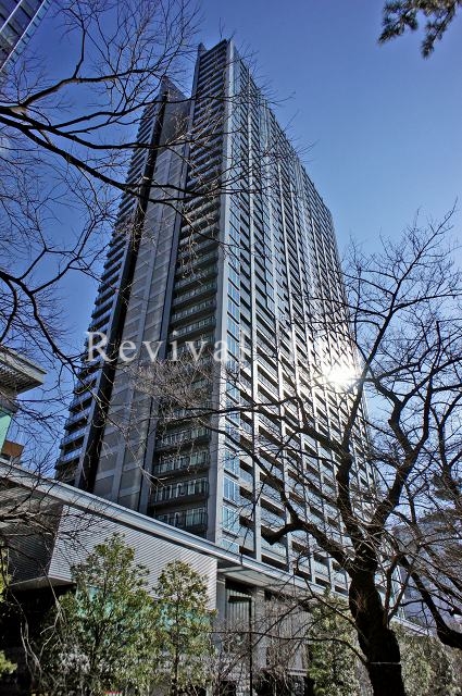 建物外観　飯田橋のシンボルタワー　パークコート千代田富士見ザ・タワー