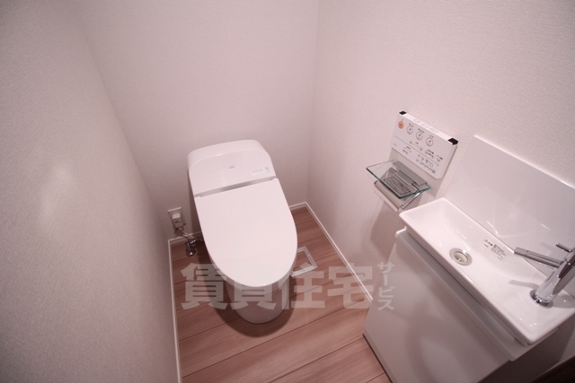 トイレ　同物件別部屋