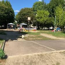 公園　十八条東公園（公園）まで100m