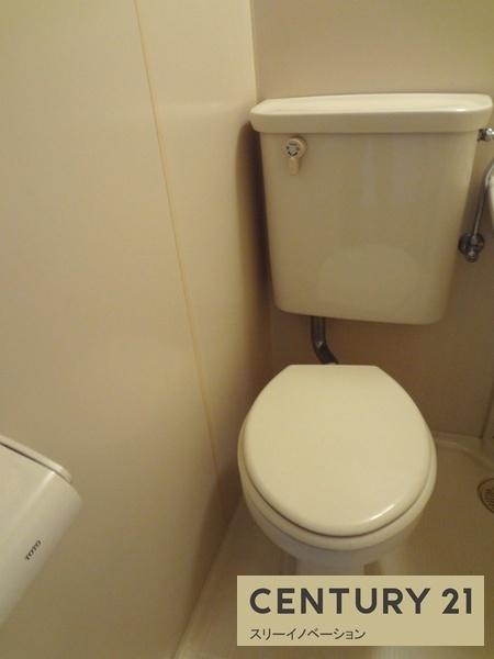 トイレ　写真は参考写真