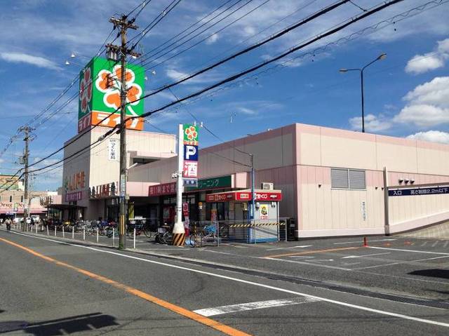 スーパー　ライフ福泉店（スーパー）まで752m