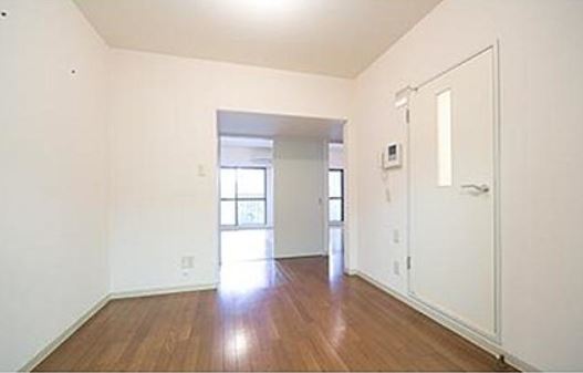 居室・リビング　※別部屋参考写真
