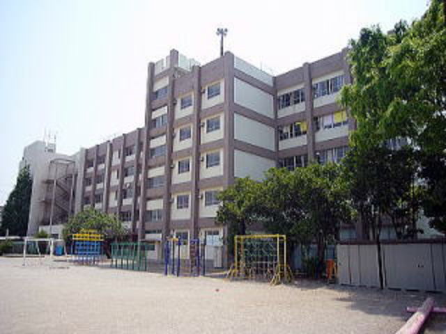 小学校　船橋市立葛飾小学校（小学校）まで504m