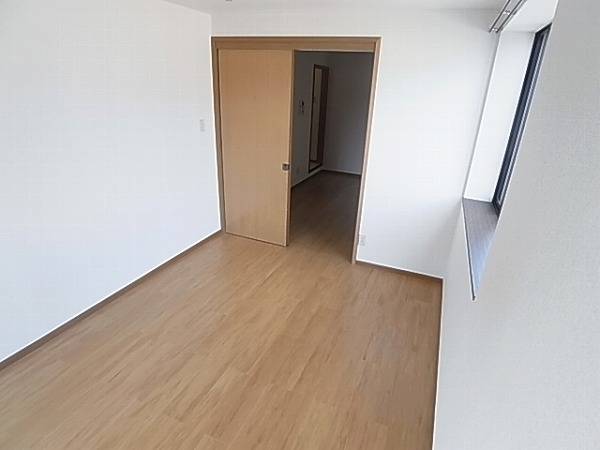 居室・リビング　同物件別部屋参考写真