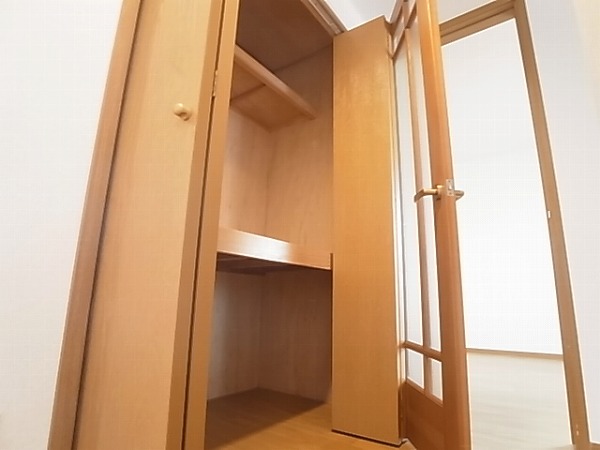 収納　同物件別部屋参考写真