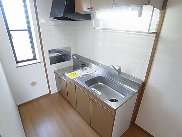 キッチン　同物件別部屋参考写真