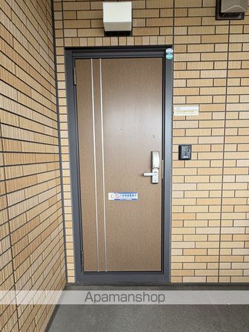 ハーモニーの玄関写真
