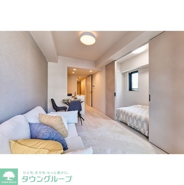 居室・リビング　【家具・家電の備え付けはありません】