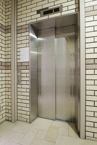 ロビー
