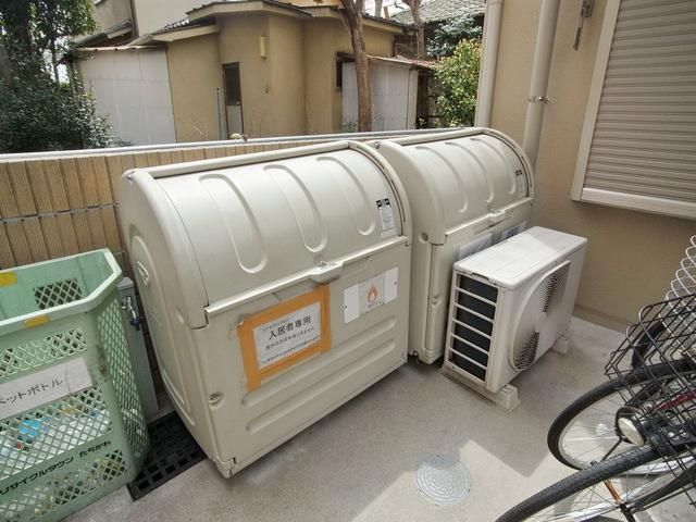 その他共有部分　☆ゴミ置き場☆