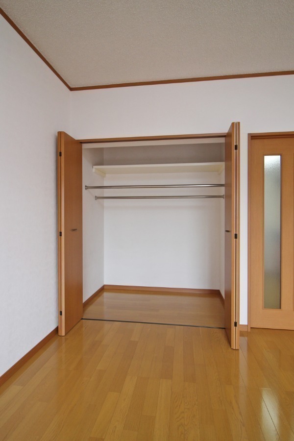 収納　ウォークインクローゼット